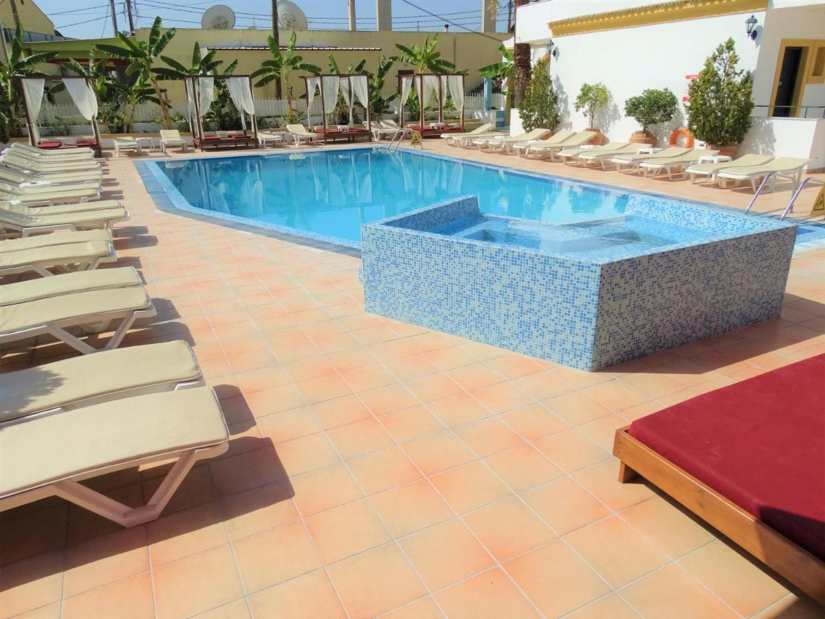 Oasis Beach Club Кавос Экстерьер фото